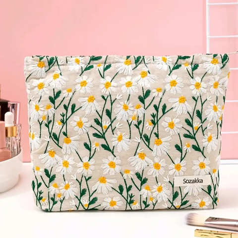 EMBROIDERED FLOWERS MAKEUP BAG