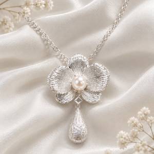 ORCHID PEARL NECKLACE