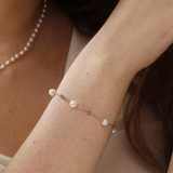 PEARLS BRACELET (ADJUSTABLE)