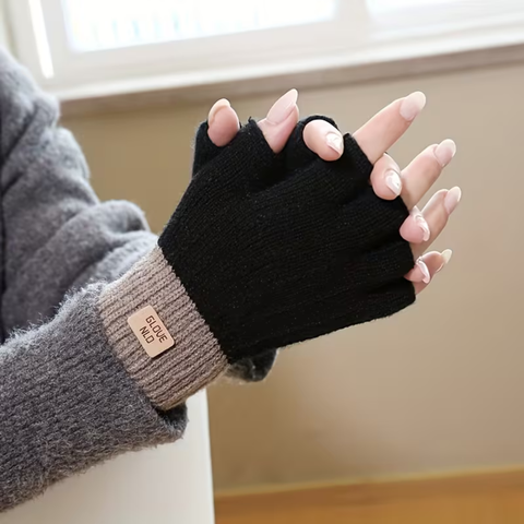 WARM WINTER GLOVES