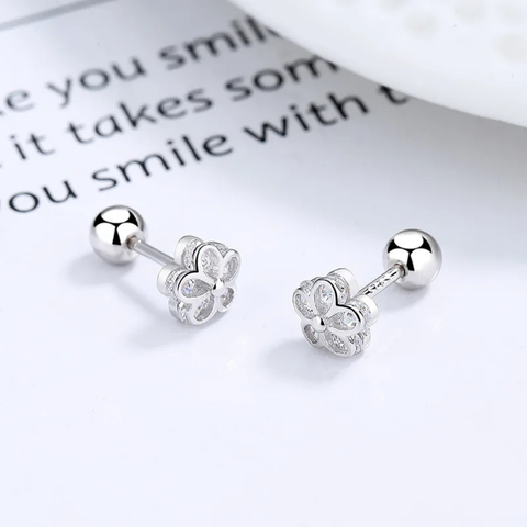 BRIGHT FLOWER STUDS (PAIR)
