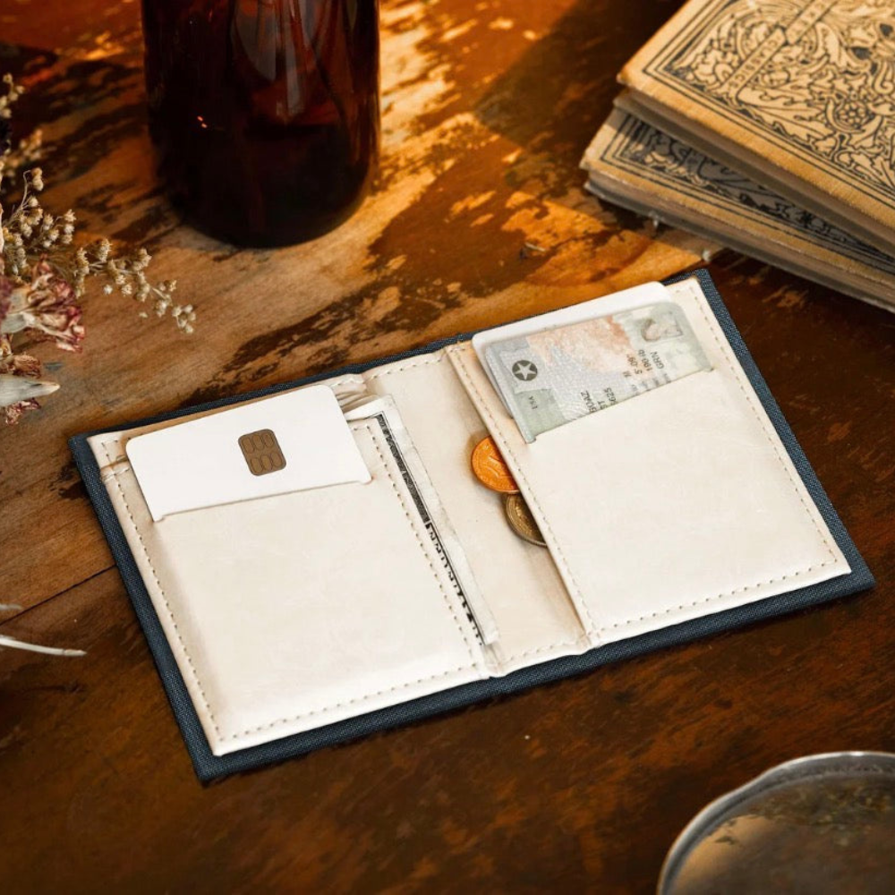 BiblioFold™ | Vintage Book Wallet