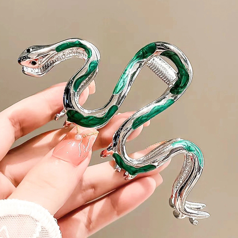 GREEN SNAKE CLAW CLIP
