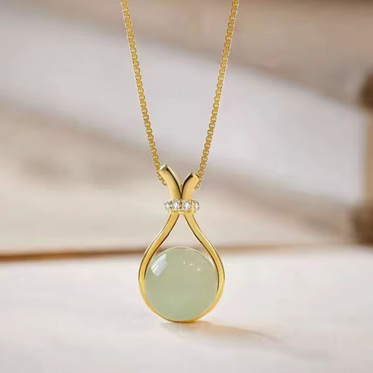 LUXURY JADE NECKLACE