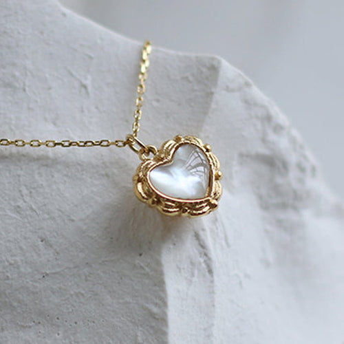 PEARL HEART NECKLACE