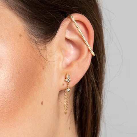 Gold Bar Cartilage Ear Cuff