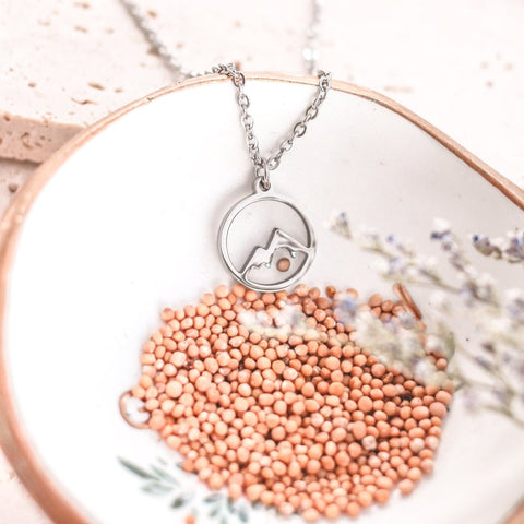 MOUNTAIN SEED NECKLACE