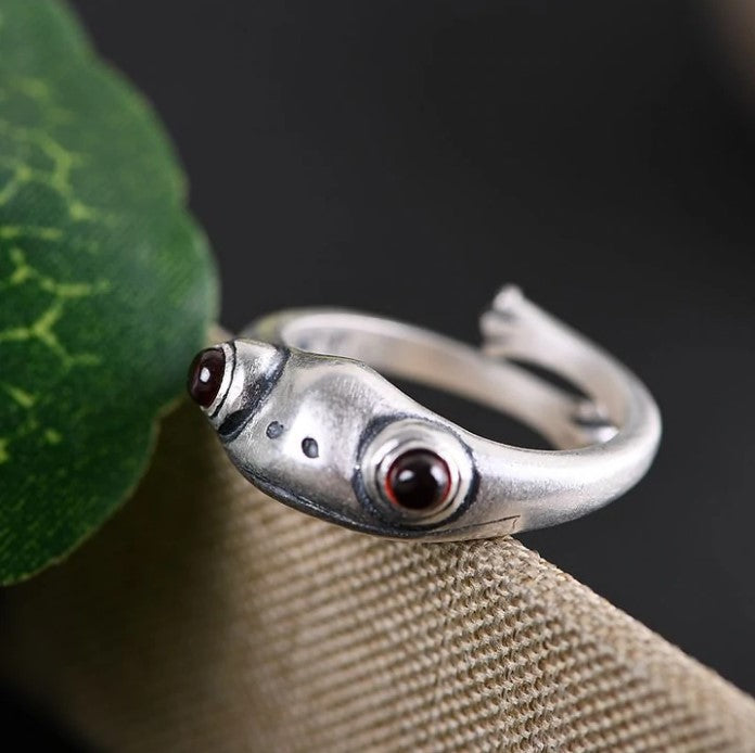 SILVER FROG RING ADJUSTABLE Ashlen