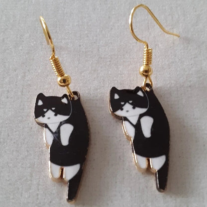 DANGLING CATS EARRINGS (PAIR)