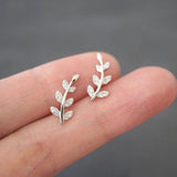 LEAF CLIMBER EARRING